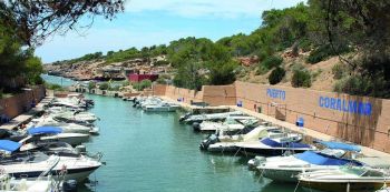 Puerto Deportivo Coral Mar