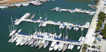 La Lonja Marina Charter