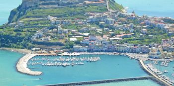 Marina di Procida