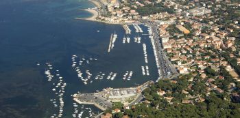 Six fours mes plages le Brusc