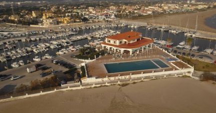 Club Náutico Oliva Marina