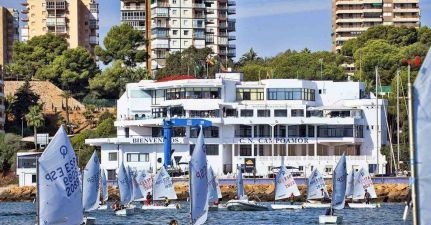 Club Náutico Dehesa de Campoamor Marina