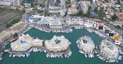 Puerto Marina Shopping Marina