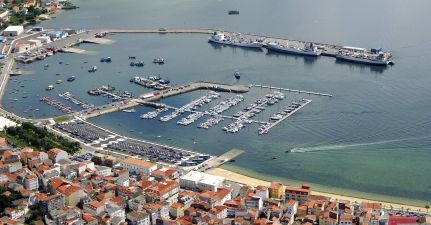 Club Nautico Caraminal Marina