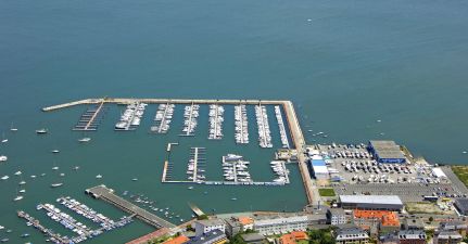 Club Nautico de Sada Marina