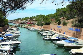 Puerto Deportivo Coral Mar