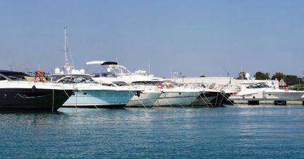 Cala Ponte Marina Marina
