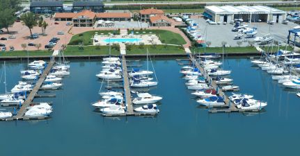 Marina Lepanto Marina