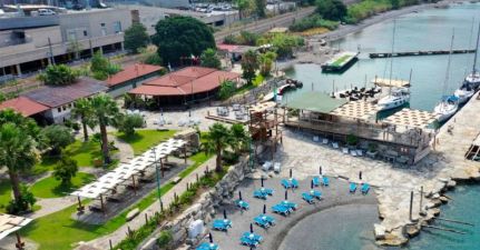 Marina di Porto Bolaro Marina