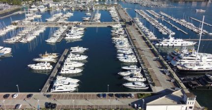 Porto Mirabello ( La Spezia ) Marina