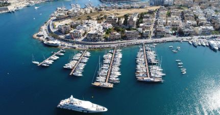 Roland Marina Marina