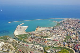 Port of Crotone