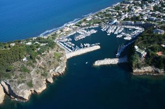 Porticciolo di Chiaiolella