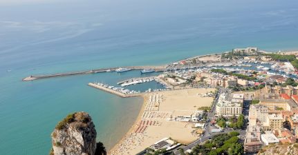 Porto Canale di Terracina Marina