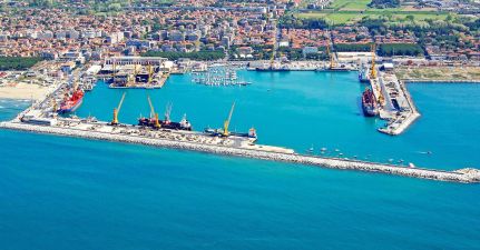 Club Nautico Marina di Carrara Marina