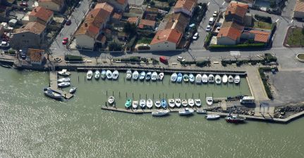 Cabannes Fleury Marina