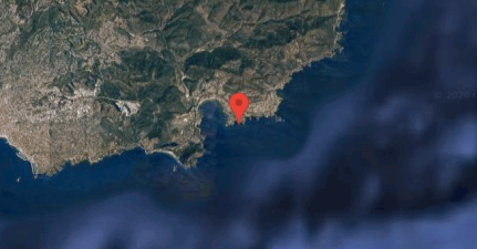 Derrière Les Anglais Anchorage