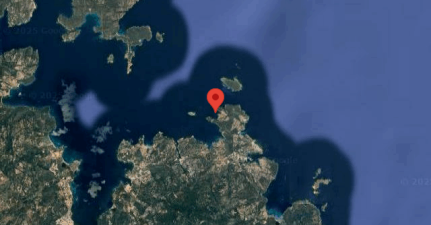 Cala del Faro Anchorage