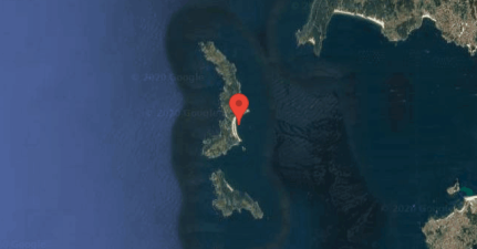 Praia das Rodas Anchorage