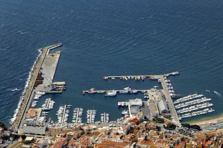 Club Nàutic Costa Brava Marina