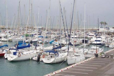 Club Nautico Vilanova Marina
