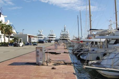 Vilanova Grand Marina Marina