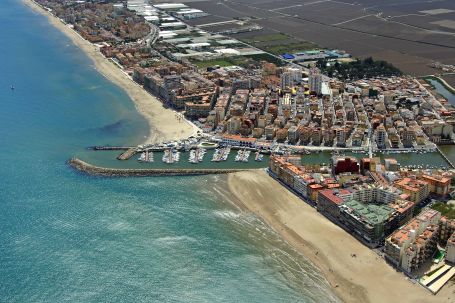 Club Nautico El Perello Marina