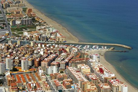Club Nautico El Perello Marina