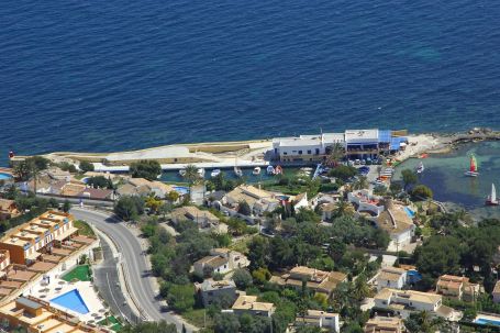 Puerto de las Basetas Marina