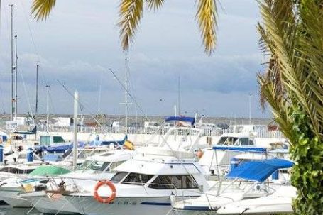 Puerto Deportivo de Caleta de Velez Marina