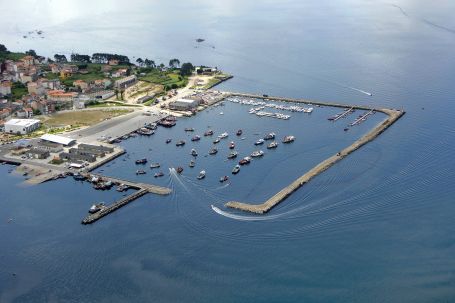 Club Nautico de Rianxo Marina