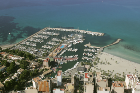 Club Náutico El Arenal Marina