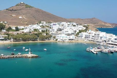 Piso Livadi Marina Marina