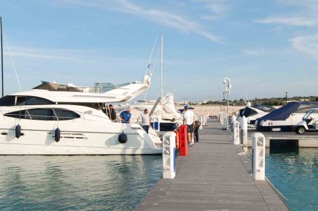 Cala Ponte Marina Marina