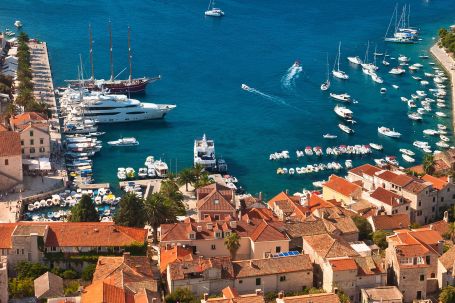 Nauticki Centar Hvar Marina