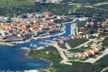Porto Mannu Marina