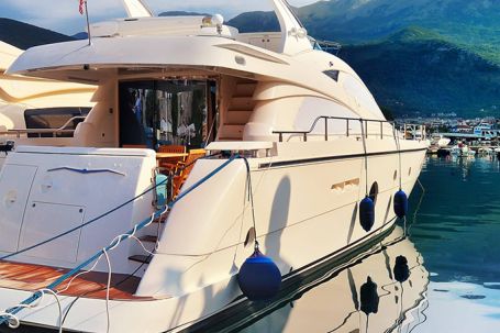 Marinatour Marina di Carloforte Marina