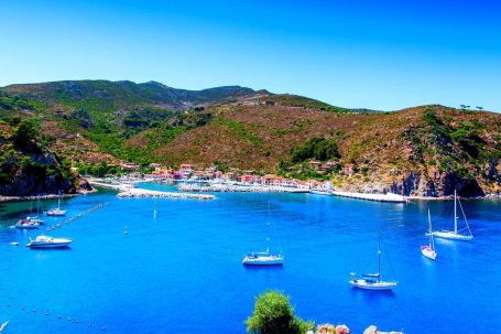 Marina di Capraia Isola Marina