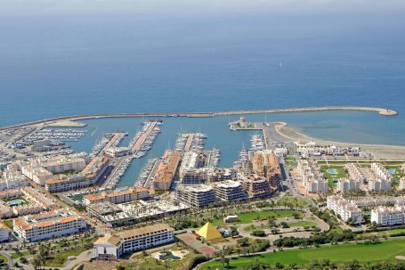 Puerto de Almerimar Marina