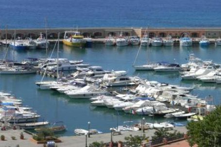 Porto Marina di Camerota Marina