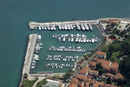Porticciolo di Bocca di Magra Marina