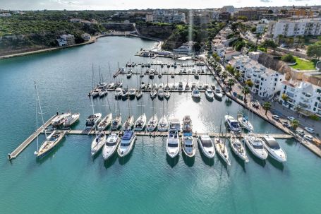 Club Maritimo Mahon Marina