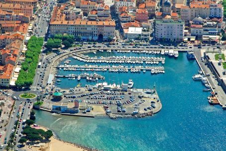 Saint Raphael Vieux Port Marina