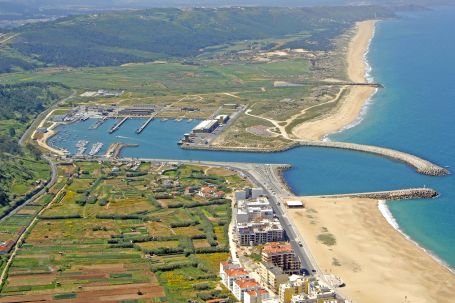Porto Nazare Marina