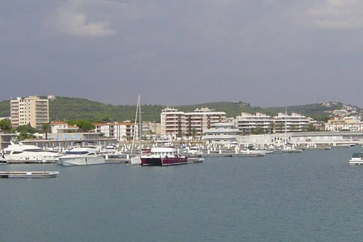 Port Roda de Barà Marina