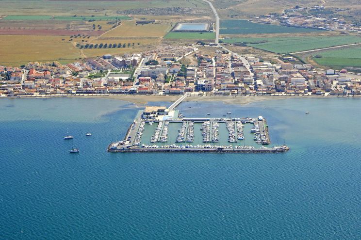 Club Náutico Los Nietos Marina