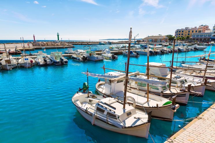 Puerto de Cala Bona Marina