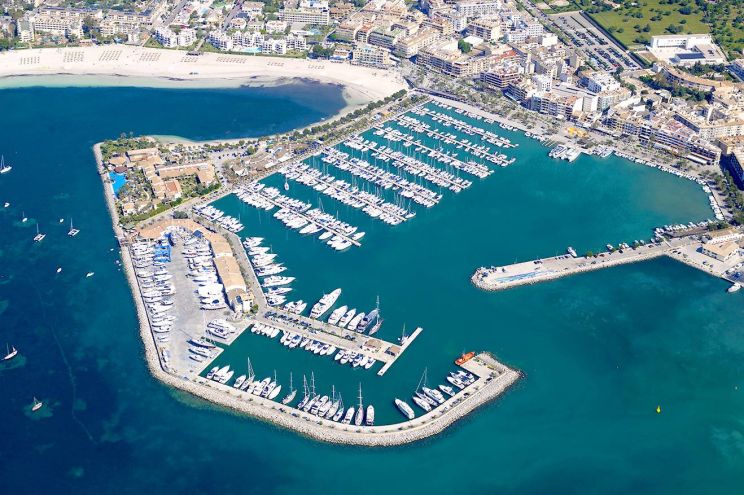 Puerto Deportivo Alcudiamar Marina