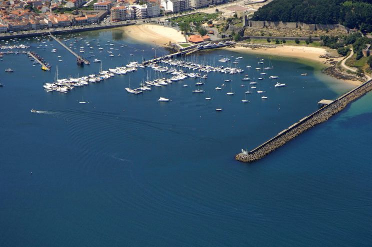 Monte Real Club de yates de Bayona Marina