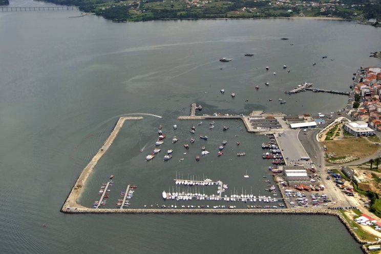Club Nautico de Rianxo Marina